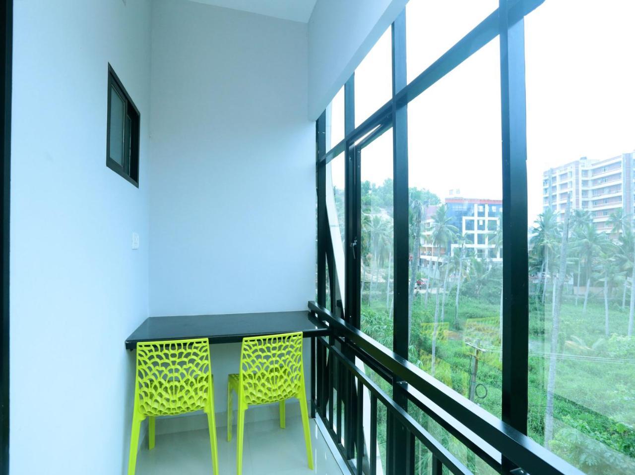 Oyo 9557 Near Kims Hospital Hotel Thiruvananthapuram Luaran gambar