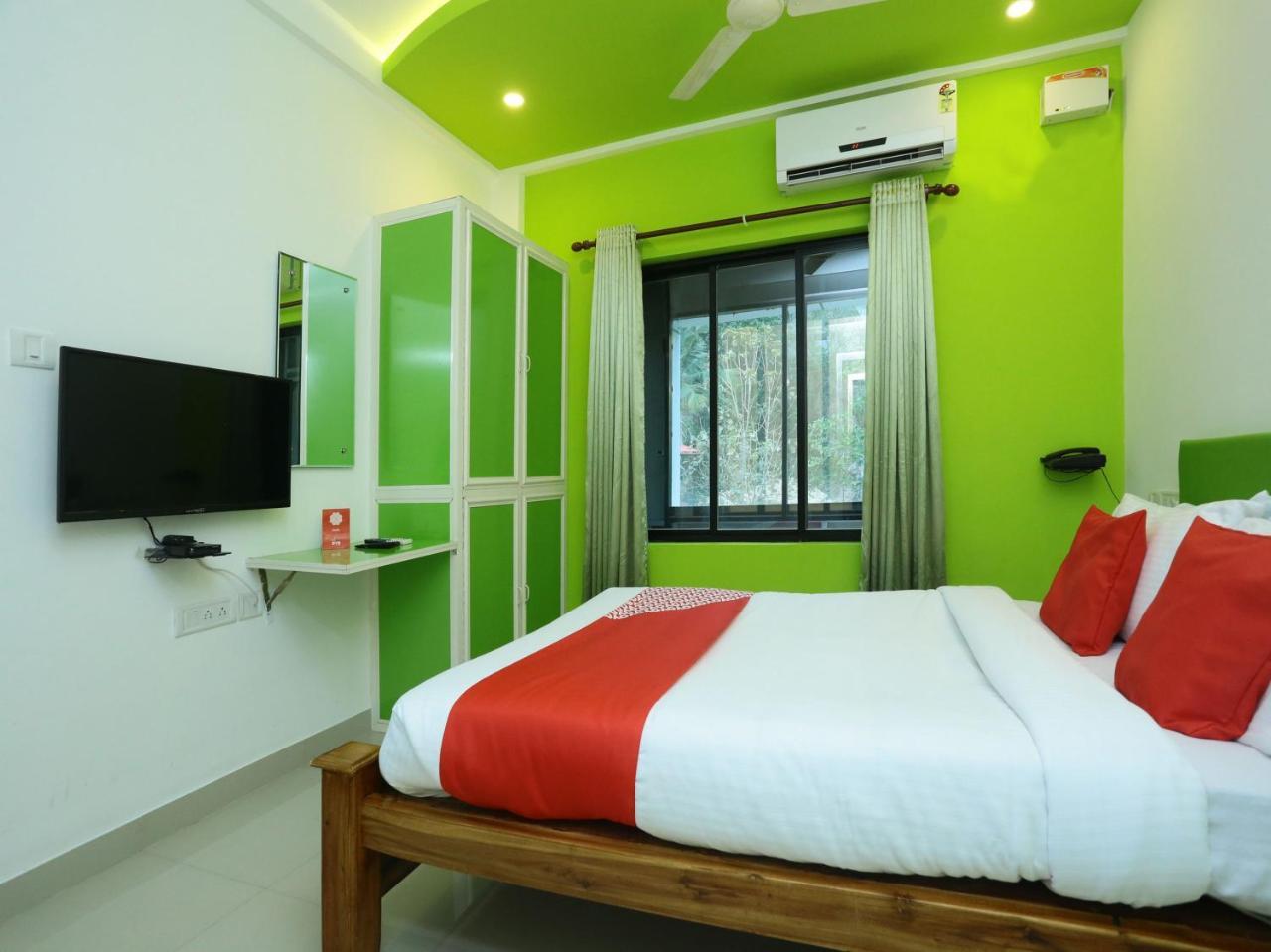 Oyo 9557 Near Kims Hospital Hotel Thiruvananthapuram Luaran gambar