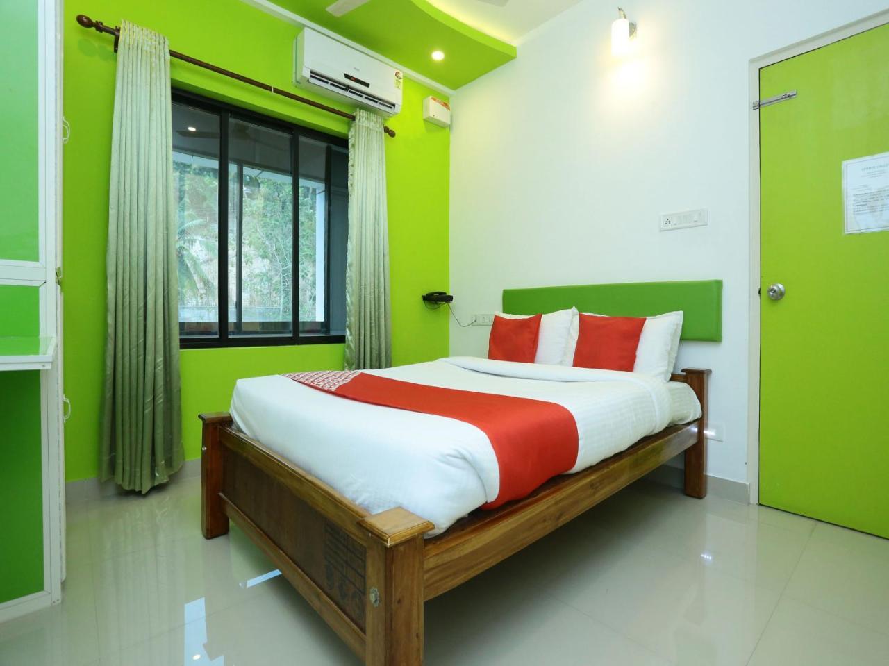 Oyo 9557 Near Kims Hospital Hotel Thiruvananthapuram Luaran gambar