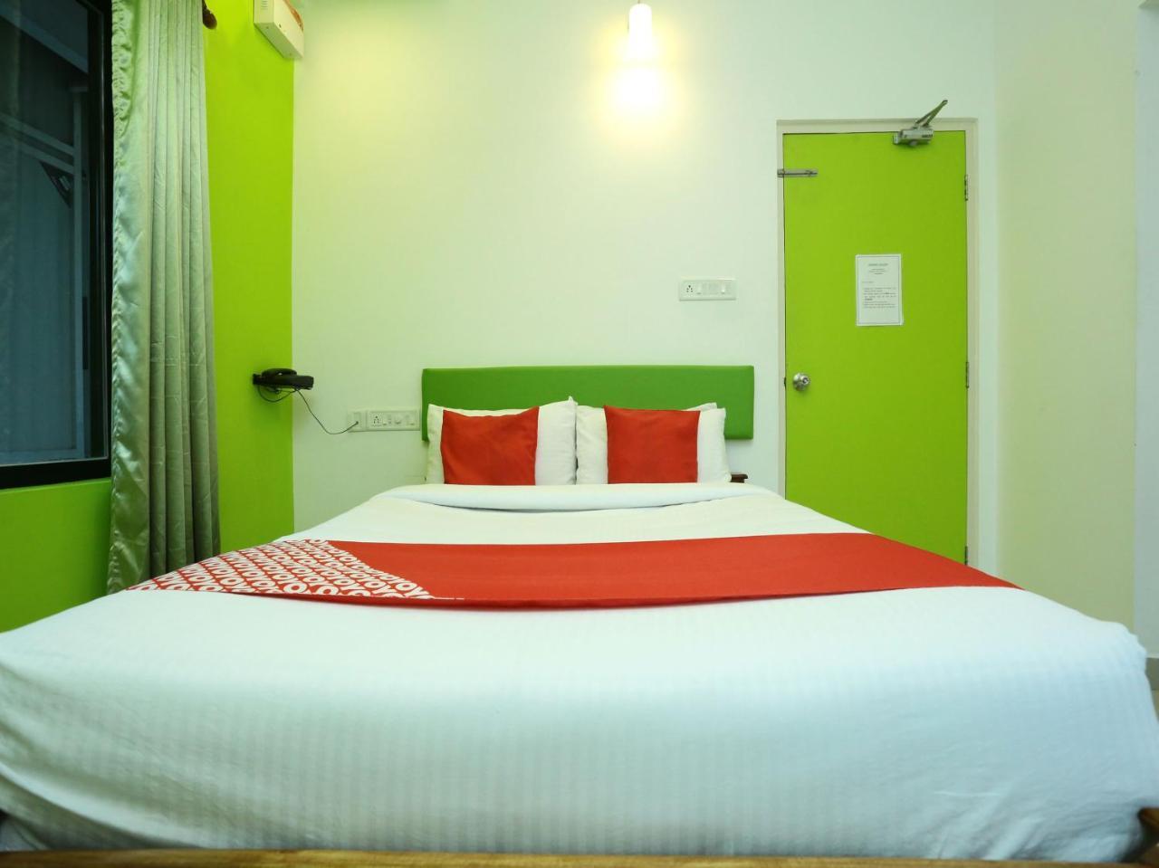 Oyo 9557 Near Kims Hospital Hotel Thiruvananthapuram Luaran gambar
